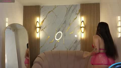 _mia_sweet_b online show from October 2025 01:07:01 PM