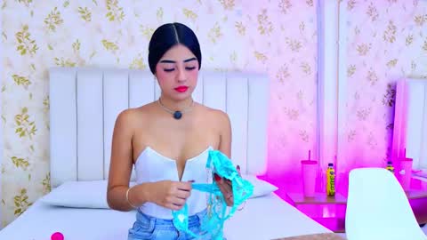 Mia Monroe online show from January 2026 07:08:02 PM