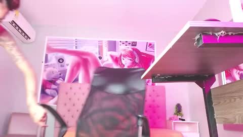 Snapshot of _miia_sweet chatting on December 2024 03:21:02 PM Paula online show from December 2024 03:21:02 PM