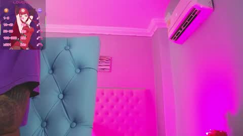 Snapshot of _miia_sweet chatting on November 2025 11:33:02 AM Paula online show from November 2025 11:33:02 AM