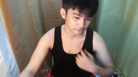 _mikko_moto_ online show from April 2026 07:07:02 PM