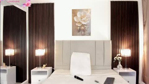 _mila_dyva online show from April 2026 04:24:01 PM