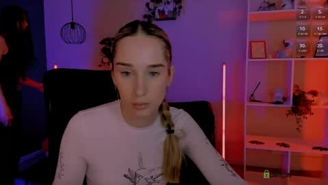 Snapshot of _mila_fire chatting on May 2026 09:05:01 AM your Mila online show from May 2026 09:05:01 AM