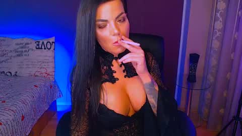Snapshot of _milani_ chatting on March 2025 01:22:01 AM Milani online show from March 2025 01:22:01 AM