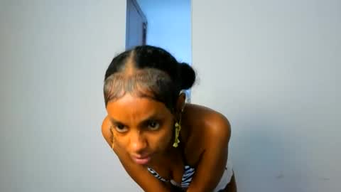 Mimi online show from March 2026 02:10:01 PM