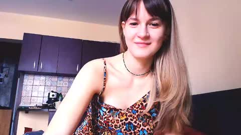 Snapshot of _minnie_boo_ chatting on December 2024 08:56:01 AM Boo online show from December 2024 08:56:01 AM