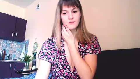 Snapshot of _minnie_boo_ chatting on December 2024 08:33:02 AM Boo online show from December 2024 08:33:02 AM