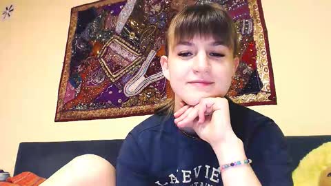 Snapshot of _minnie_boo_ chatting on September 2025 06:41:02 PM Boo online show from September 2025 06:41:02 PM