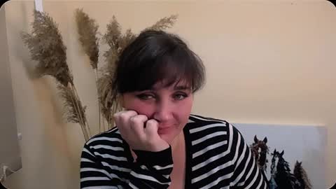 Snapshot of _miranda_sun chatting on December 2024 10:13:02 AM Miranda online show from December 2024 10:13:02 AM