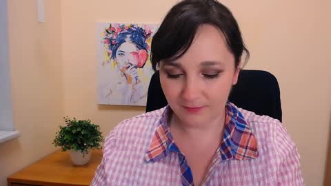 Miranda online show from February 2025 01:32:01 PM