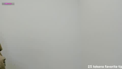 _miss_coco_ online show from January 2025 03:01:01 PM