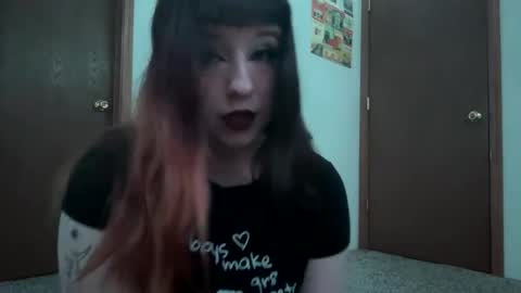 Snapshot of _miss_marie_ chatting on November 2025 08:46:02 PM _miss_marie_ online show from November 2025 08:46:02 PM