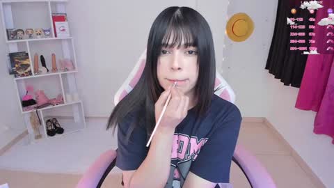 Hanna  Idependent Model   online show from February 2025 11:48:01 PM