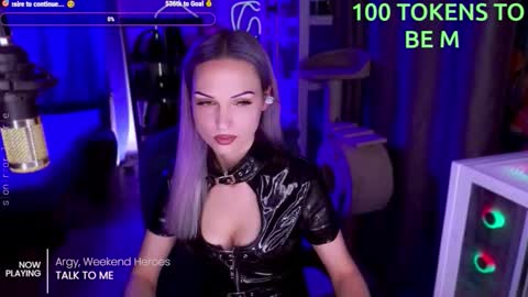 Mistress Milana online show from November 2025 06:21:02 PM