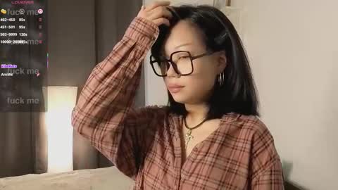 Snapshot of _molly_molly_molly_ chatting on November 2025 10:47:02 AM _molly_molly_molly_ online show from November 2025 10:47:02 AM