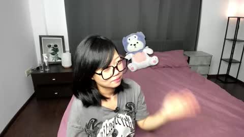 Snapshot of _molly_molly_molly_ chatting on December 2025 10:09:01 AM _molly_molly_molly_ online show from December 2025 10:09:01 AM