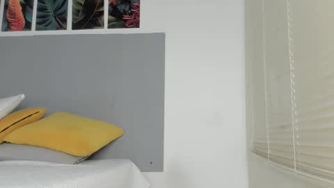 _molly_rosse_ online show from February 2026 11:48:02 AM