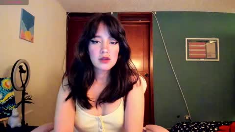 Snapshot of _moon_cake_ chatting on February 2025 04:51:02 AM Next stream 950 pm Colombia time xd online show from February 2025 04:51:02 AM