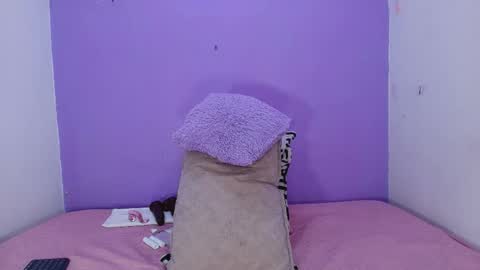 Luna online show from November 2025 11:55:02 AM