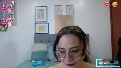 _naomi_s online show from November 2025 02:07:01 PM