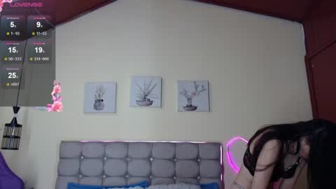 _naomi_s online show from June 2026 01:12:01 PM