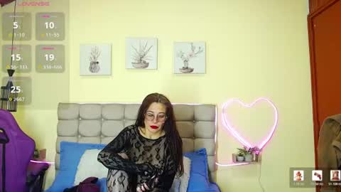 _naomi_s online show from July 2026 01:15:01 PM