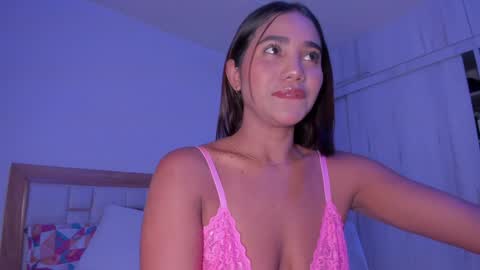 Snapshot of _natasha18_ chatting on January 2025 11:38:02 AM Natasha online show from January 2025 11:38:02 AM