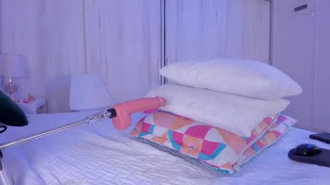 Snapshot of _natasha18_ chatting on January 2025 02:39:01 PM Natasha online show from January 2025 02:39:01 PM