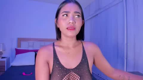 Snapshot of _natasha18_ chatting on February 2025 11:44:02 AM Natasha online show from February 2025 11:44:02 AM