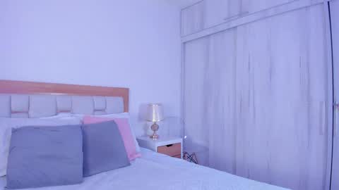 Snapshot of _natasha18_ chatting on November 2025 11:10:01 AM Natasha online show from November 2025 11:10:01 AM