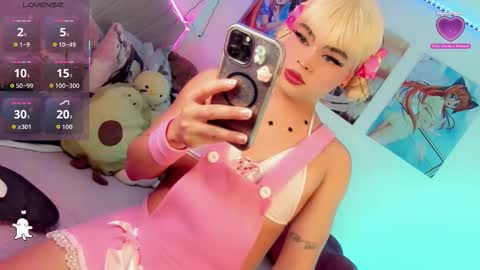 Snapshot of _natsuki chatting on December 2025 03:06:01 PM _natsuki online show from December 2025 03:06:01 PM