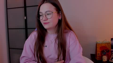 Mia with a big heart  online show from January 2025 04:59:01 AM