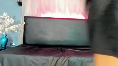 Nicky  Please help me with your thumbs up its importan online show from December 2024 07:48:02 PM