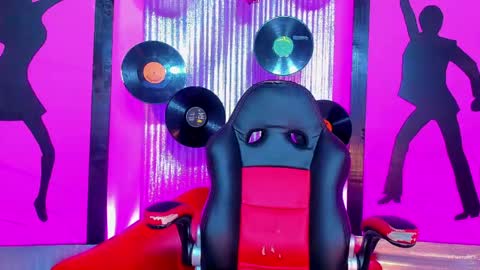 Nicky  Please help me with your thumbs up its importan online show from April 2026 09:05:01 PM