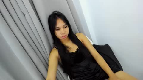 Snapshot of _nicole69_ chatting on September 2025 12:07:02 PM Nicole online show from September 2025 12:07:02 PM