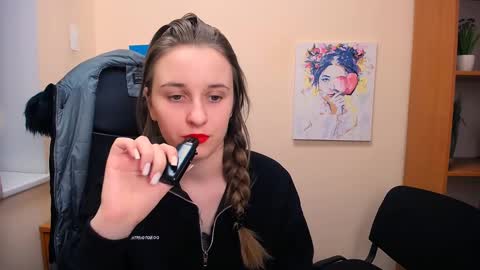 Snapshot of _nicole_new chatting on February 2025 05:53:02 PM Nica online show from February 2025 05:53:02 PM