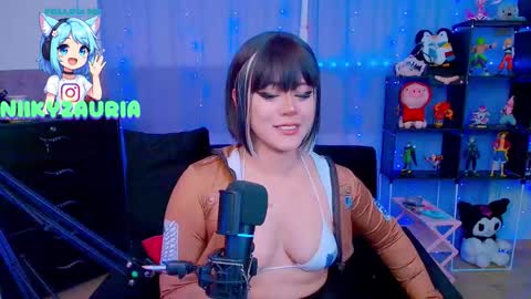 niiky online show from November 2025 10:52:02 AM