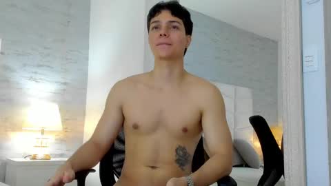 Noah Heyden online show from January 2025 04:27:02 PM