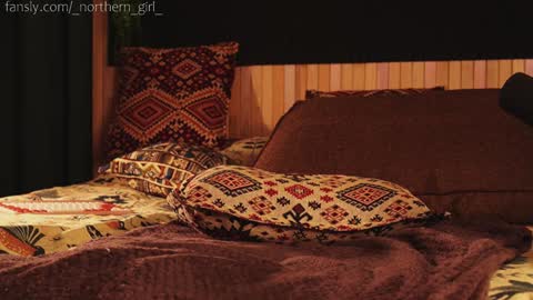 Snapshot of _northern_girl_ chatting on December 2024 07:11:01 PM Lady Jess from house of Dragonborns online show from December 2024 07:11:01 PM