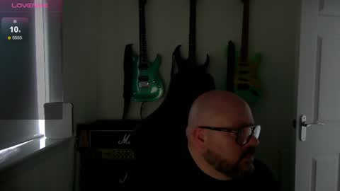 Snapshot of _old_man__david chatting on June 2026 02:21:02 PM David online show from June 2026 02:21:02 PM
