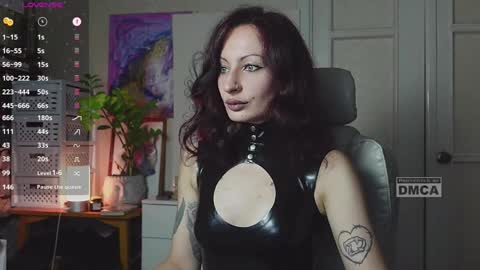 Snapshot of _owner_ chatting on December 2024 10:59:01 AM The Supreme Goddess Rose online show from December 2024 10:59:01 AM