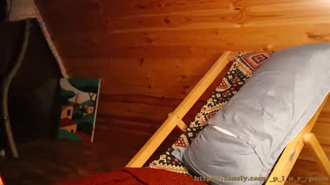 Snapshot of _p_l_u_r_ chatting on March 2025 02:10:02 AM Sasha ---- 50 discount on my Fansly ---- online show from March 2025 02:10:02 AM