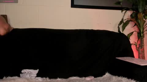 Snapshot of _paradissela chatting on February 2026 12:40:02 AM GAIA online show from February 2026 12:40:02 AM