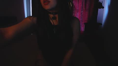 Paris online show from March 2026 08:59:02 PM