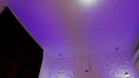 Pau online show from February 2026 10:12:01 AM