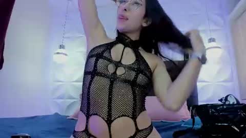 Snapshot of _paula_69 chatting on July 2026 12:20:01 PM Pau online show from July 2026 12:20:01 PM