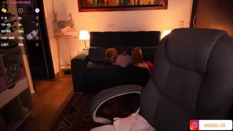 Snapshot of _peach__ chatting on December 2024 04:22:01 AM violeta ig online show from December 2024 04:22:01 AM