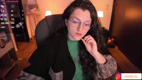 Snapshot of _peach__ chatting on December 2024 03:58:02 AM violeta ig online show from December 2024 03:58:02 AM