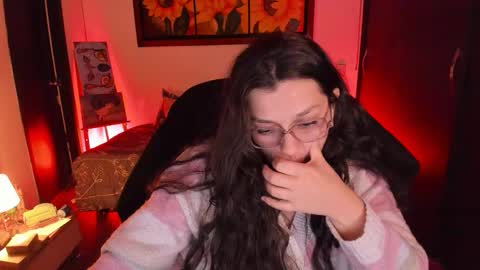 Snapshot of _peach__ chatting on September 2025 04:06:01 AM violeta ig online show from September 2025 04:06:01 AM