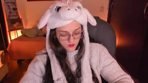 Snapshot of _peach__ chatting on October 2025 04:02:02 AM violeta ig online show from October 2025 04:02:02 AM